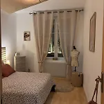 公寓 Le Cocon De L Atre 埃皮纳勒